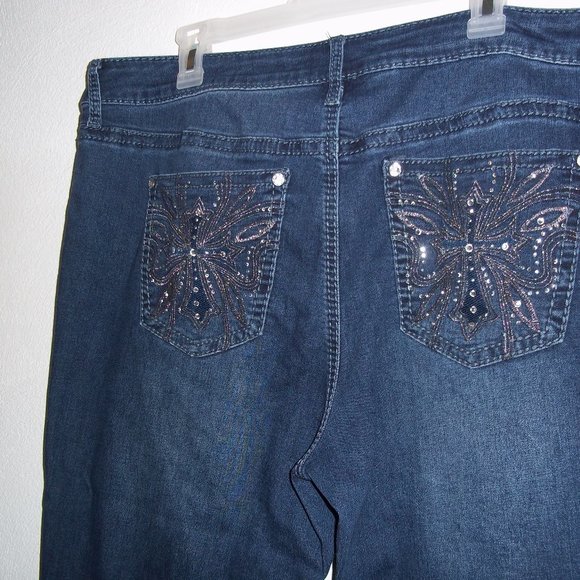 Apt 9 Women's Embellished Jeans - Picture 3 of 5